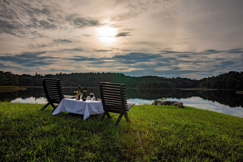 Chan Chich Lodge