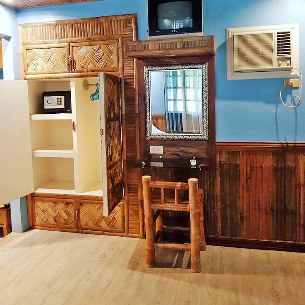 Photo 18