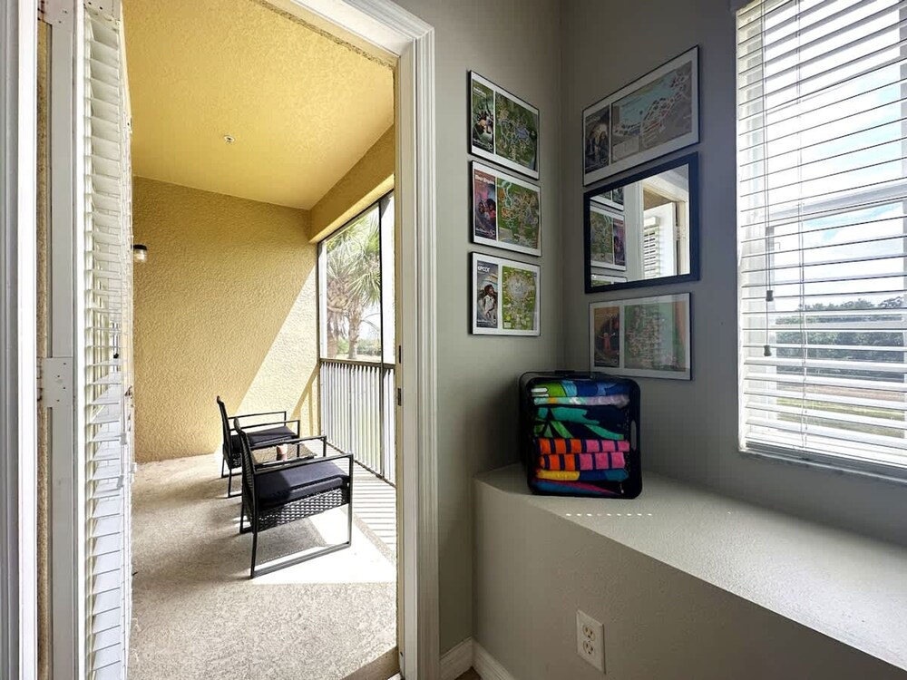 Very Near Disney 3 Bd Condo Walmart 1 min Away
