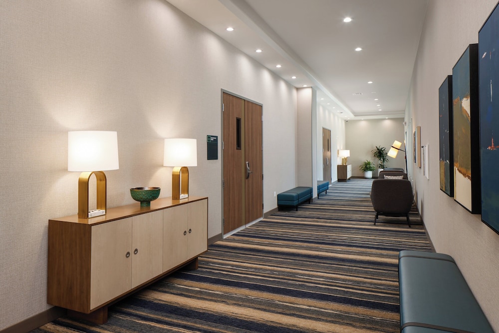 Holiday Inn Suites Monterey Park Los Angeles, an IHG Hotel - Property Image 26