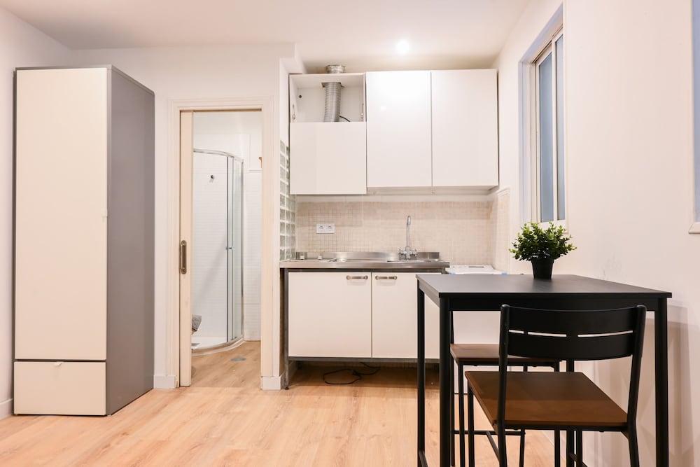 M Slo160 Lindo Estudio en Barrio Justicia