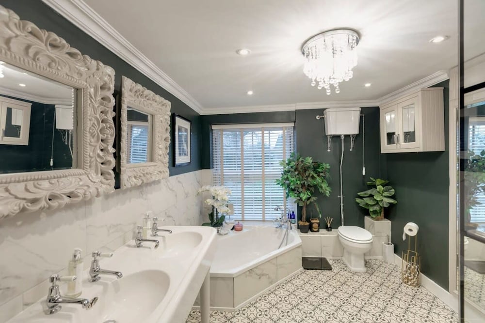 Photo 28