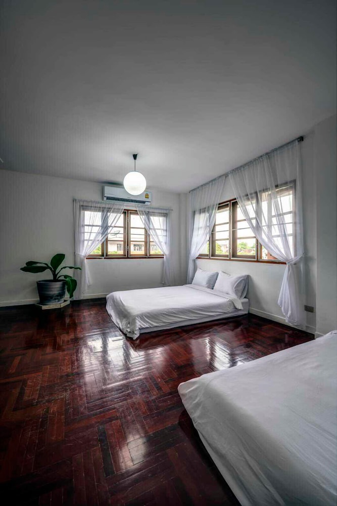 Double Tree House
