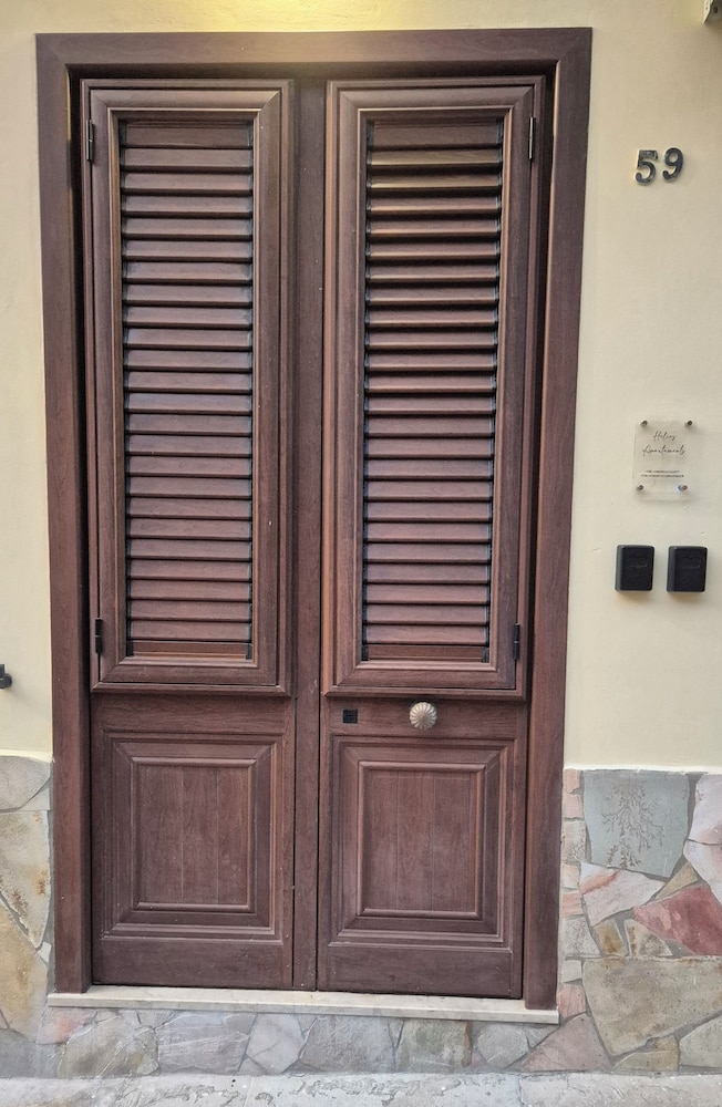 Helios Apartaments