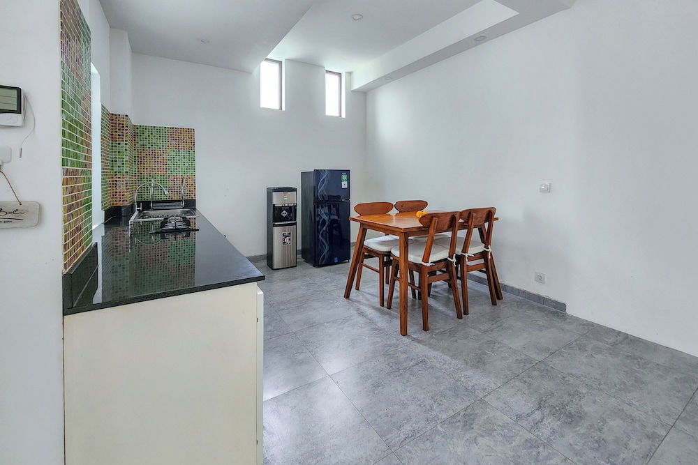 Emilia Apartment Seminyak by Nagisa Bali