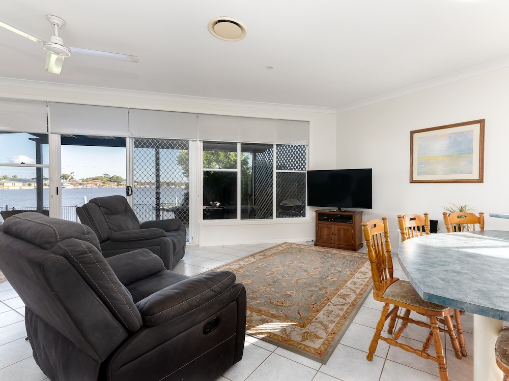 21 Melaleuca Drive view 5