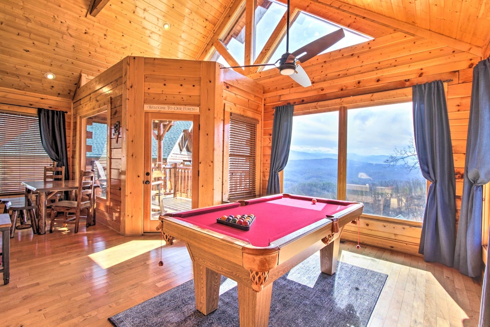 Pigeon Forge Mountain Cabin: Hot Tub & Resort Pool view 2