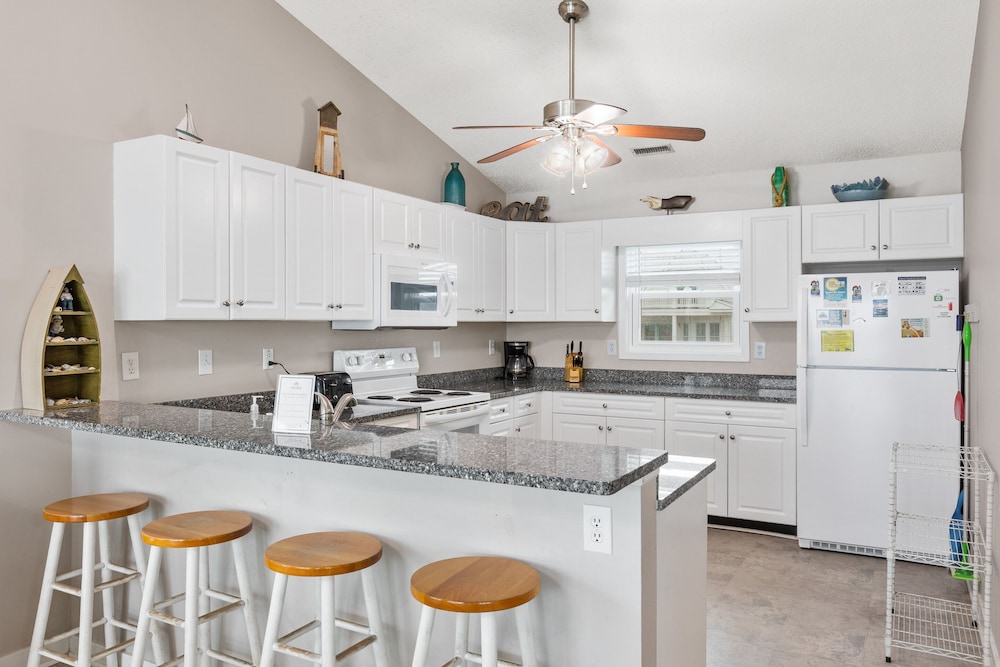 Renegade by Topsail Realty