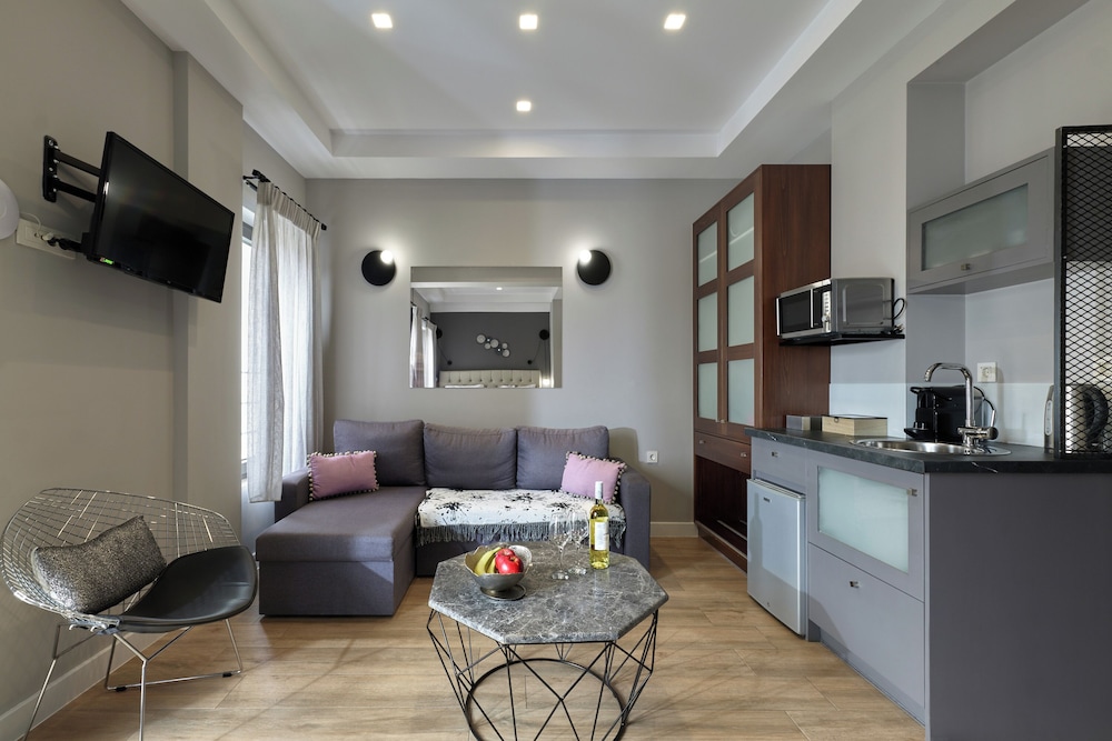 Nival Luxury Suites