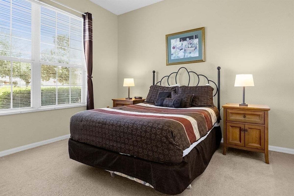 Lake Berkley Villas Swanky