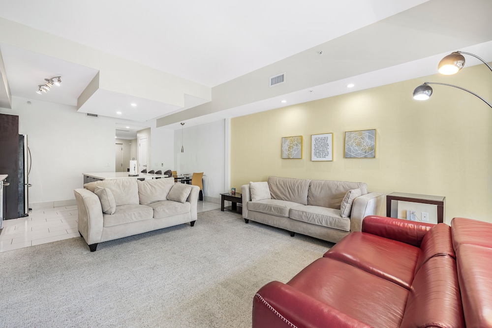 Exclusive Doral Stay W Luxury Amenities