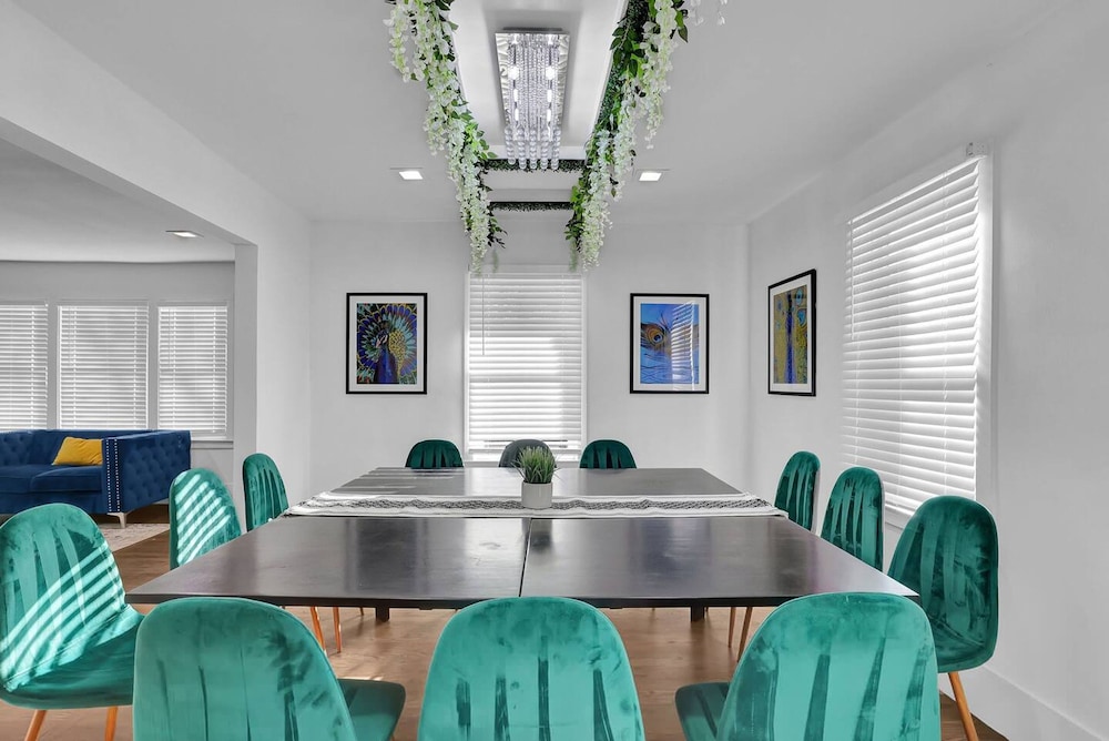 meeting & event spaces