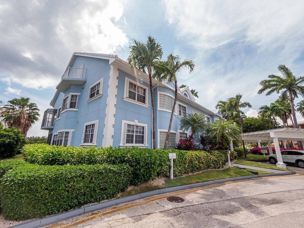 Britannia Villa in Grand Cayman