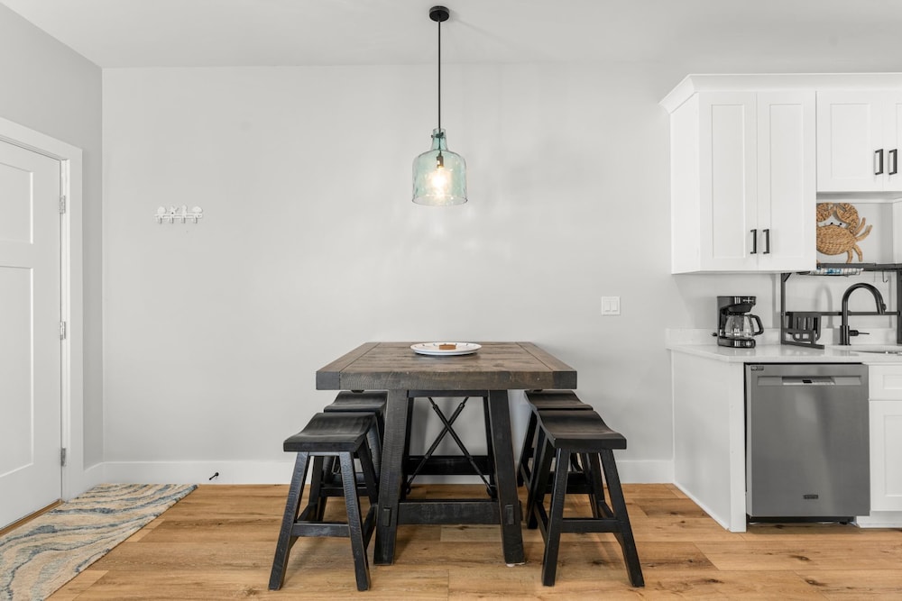 Cape Cottages by Panhandle Getaways