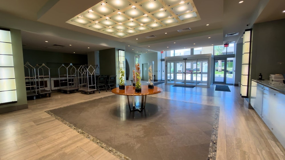 Penthouse Jr Unrivaled Luxury Insane Views 3 Bedroom Apts