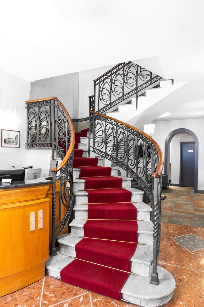 Hotel Piazza Di Spagna
