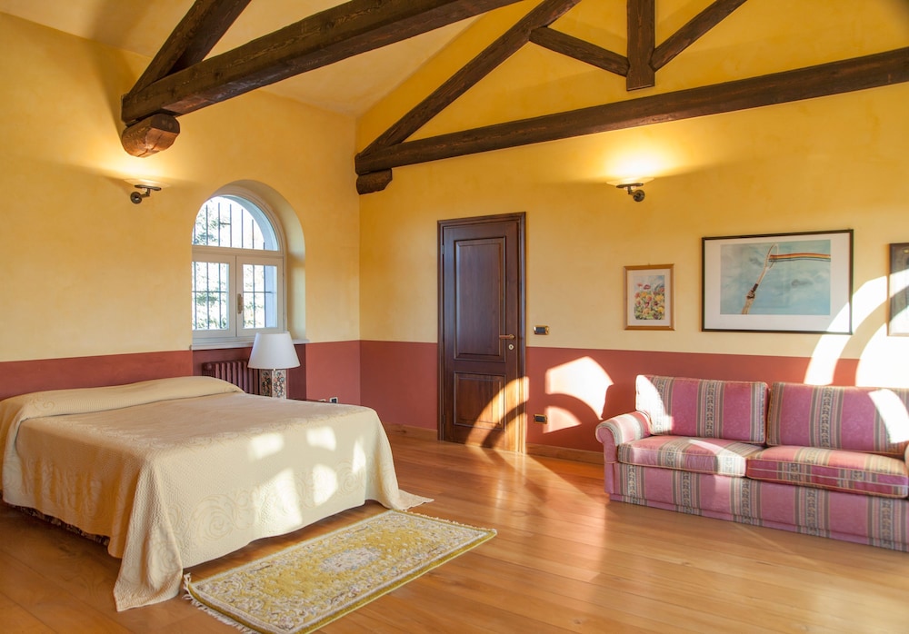 Villa Fogliacchi in Fogliacchi