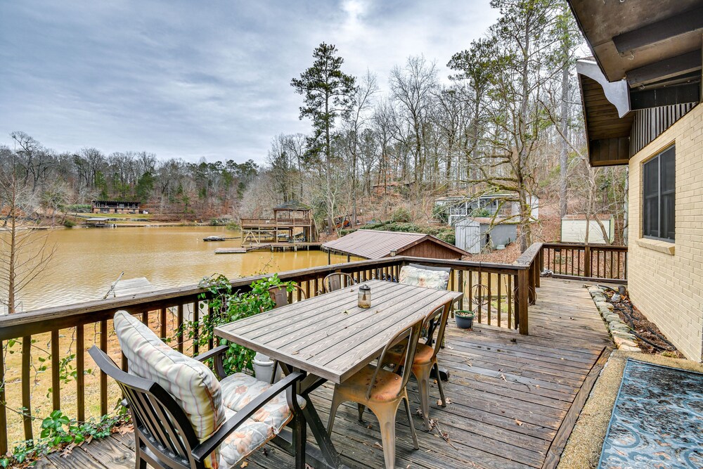 Rustic Valley Cottage w/ Boathouse on Lake Harding view 2