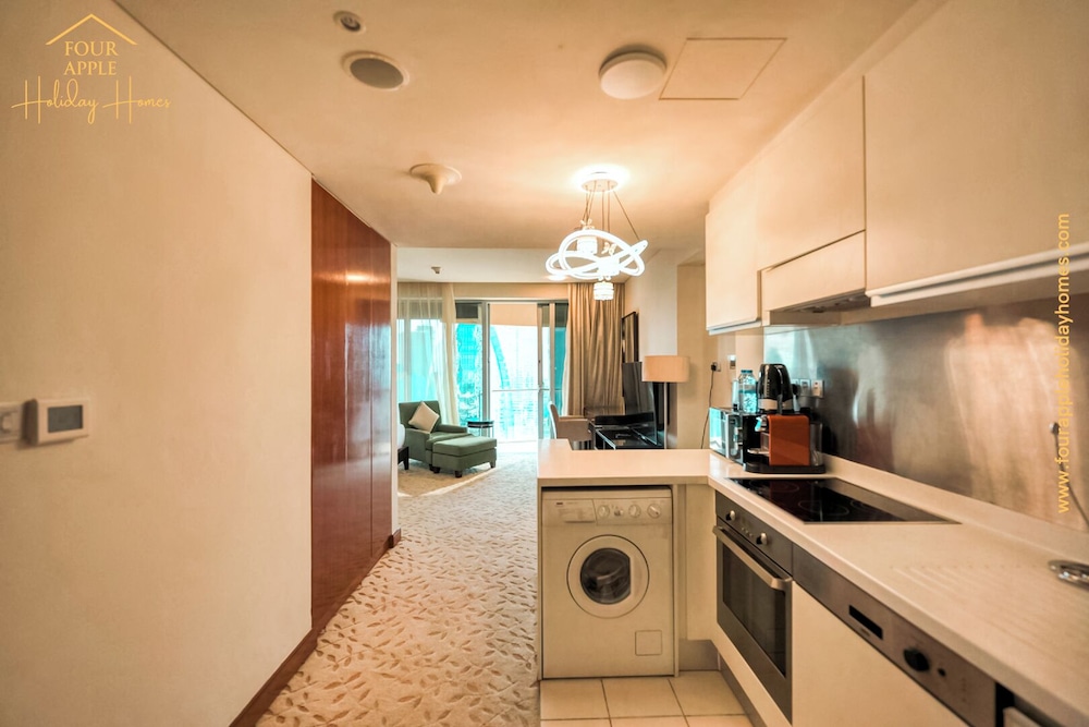 Luxury Studio with Burj Khalifa View