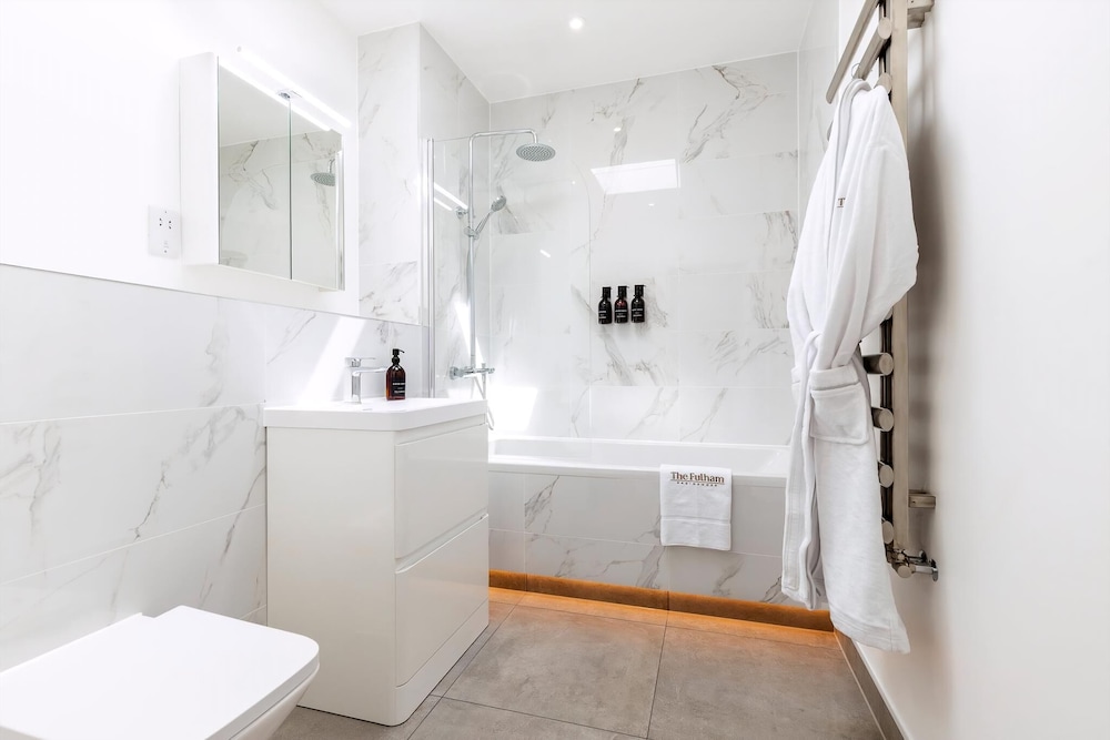 Upscale & Serene Getaway - Prime Chelsea Location!