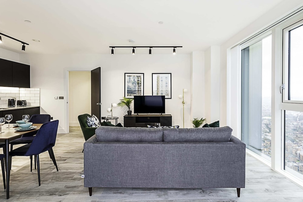 Icon Tower Flat IX