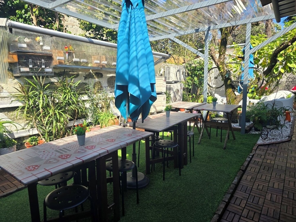 Jualis Guest House