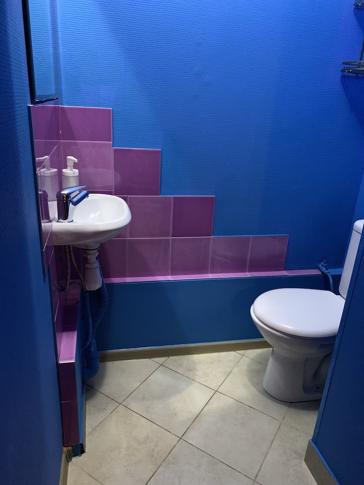 Hostel Makarena