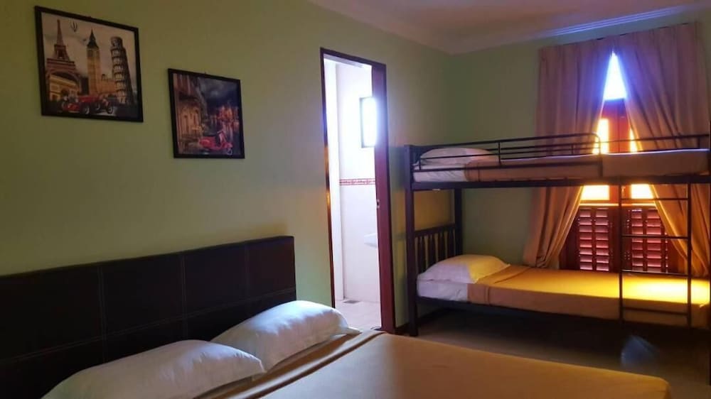 Traders Villa