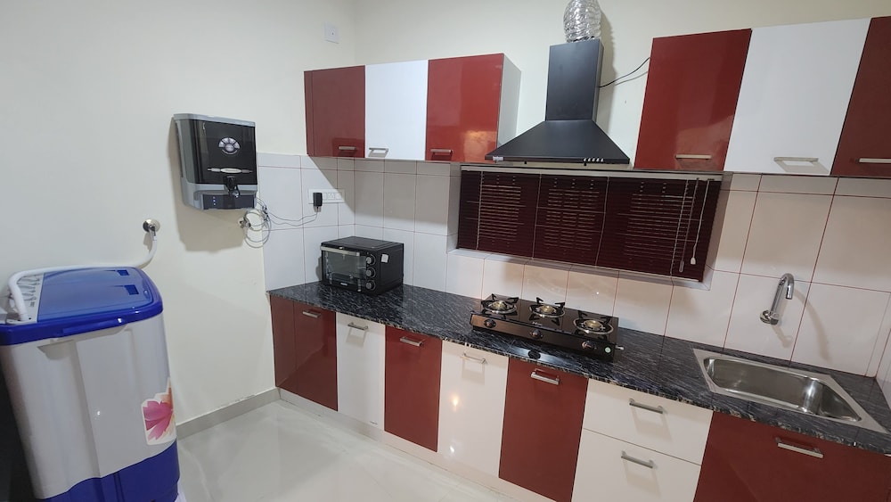 Riverscape Tranquil Serviced Apartments