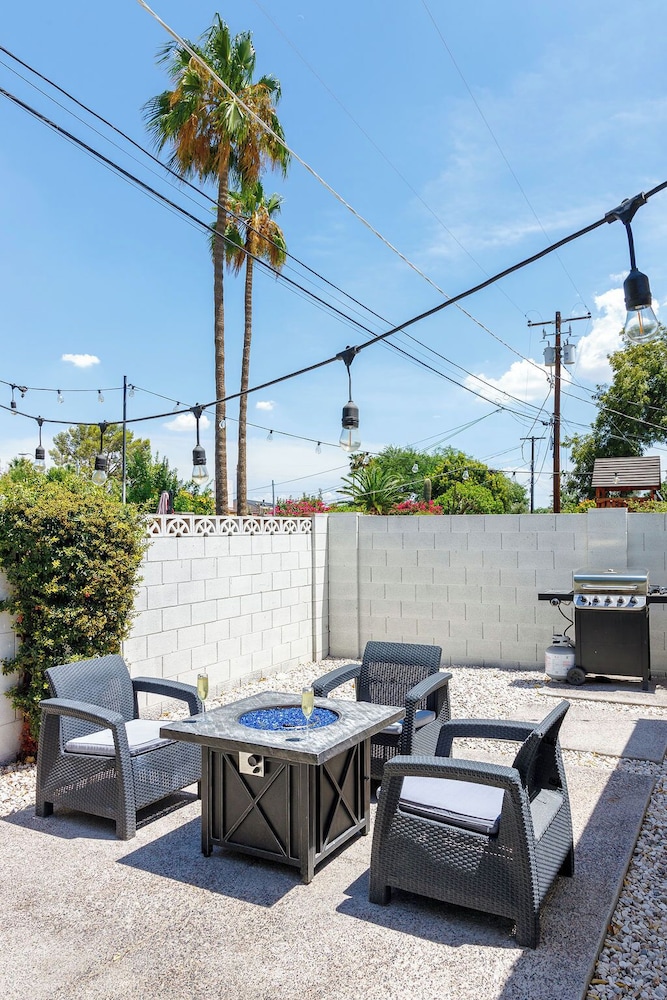Old Town Art Deco - Pool&fire Pit - In Old Town