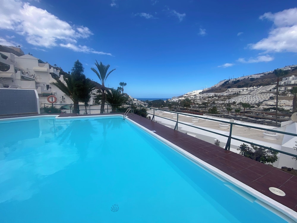 Comfortable Duplex Apartment Near the Beach