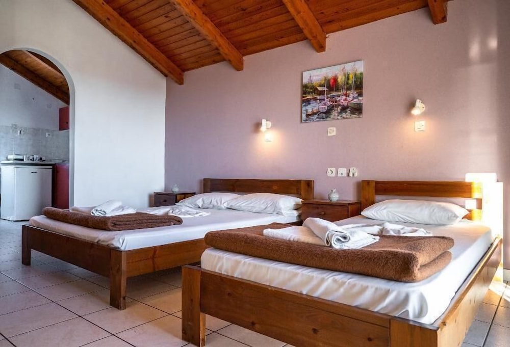 Antonis Apartments