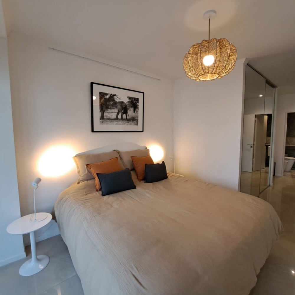 Recoleta Deco Premium 1BR in Buenos Aires