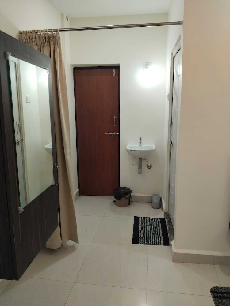 Prestige Palace