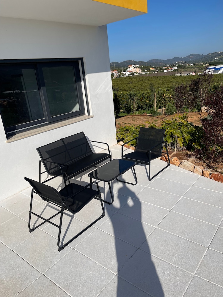 Golden Oasis Retreat in Silves