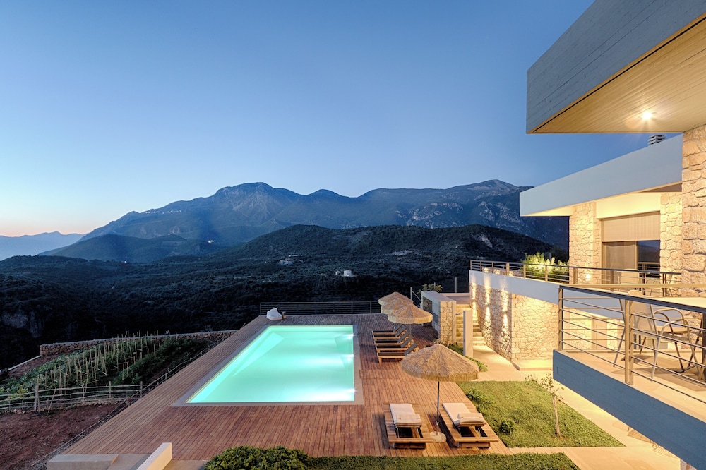 Euphoria Suites
