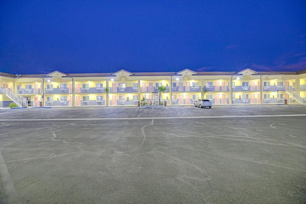 Welcome Inn view 4