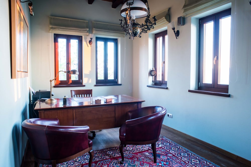 meeting & event spaces