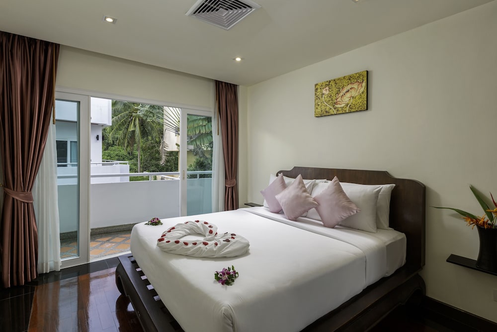 503 OC - Champions Gate - Image 2