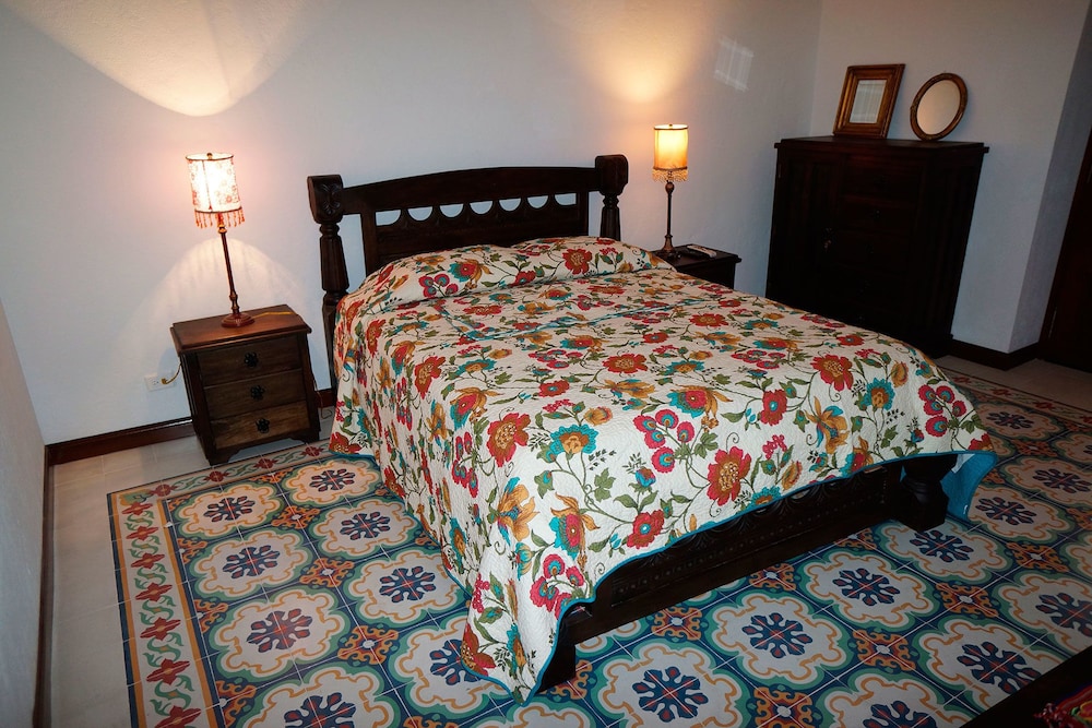 Hotel Boutique Casa Alegre Art Gallery