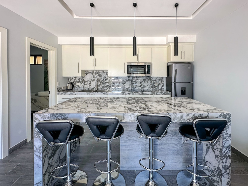 Urban Oasis Apartment 1