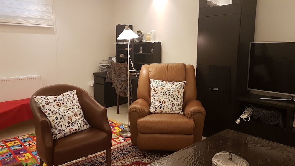 1 New Bedroom Apartment on Airport Road