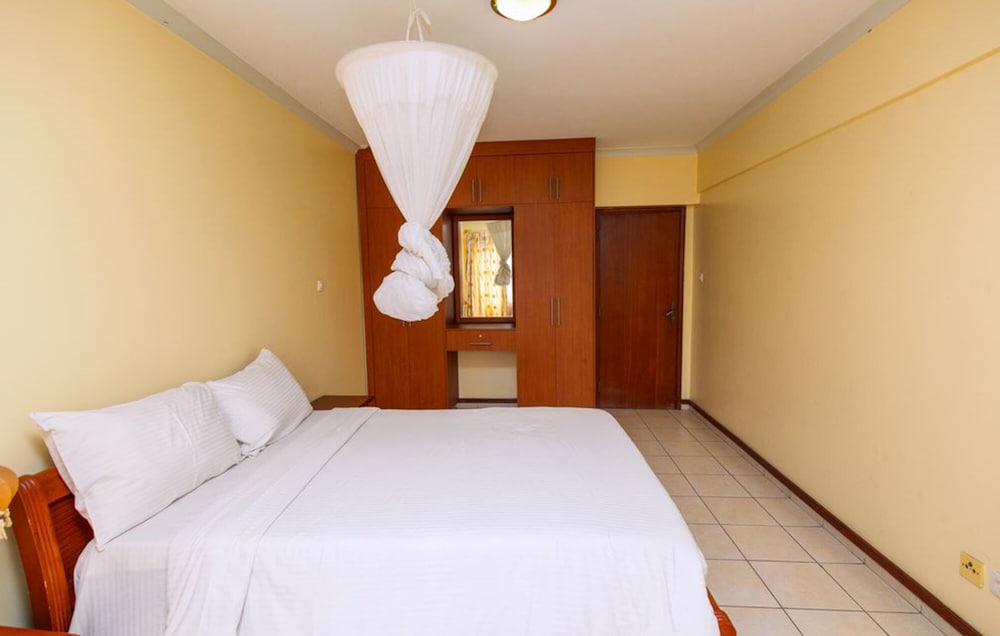 Altis Apartments