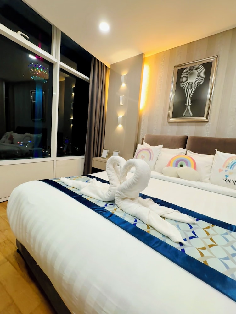 Vortex Suites Klcc Yonder Twin Tower