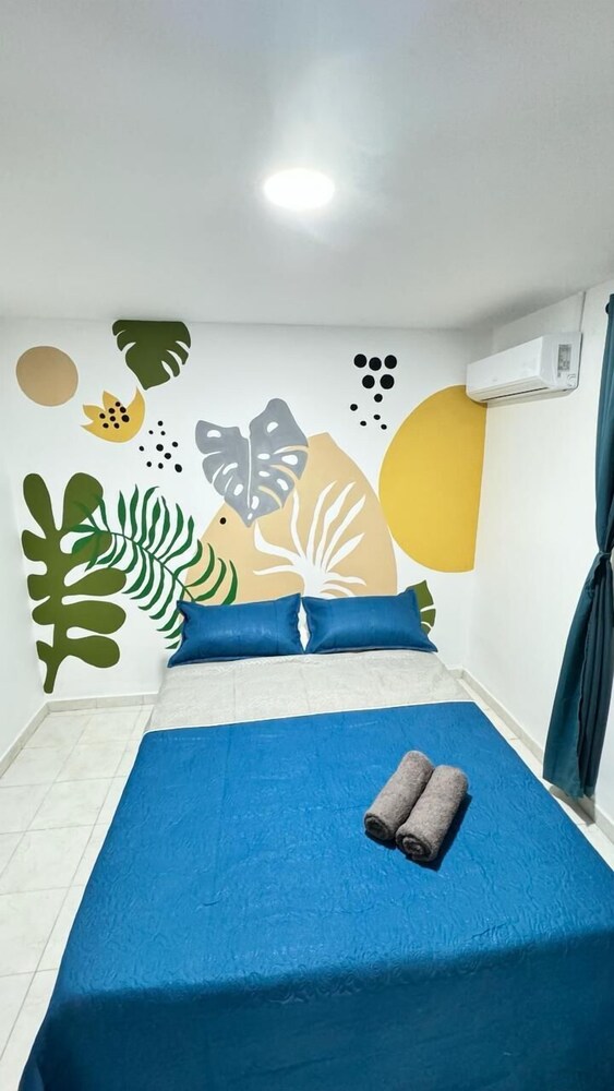 Marbar Cartagena Hostel