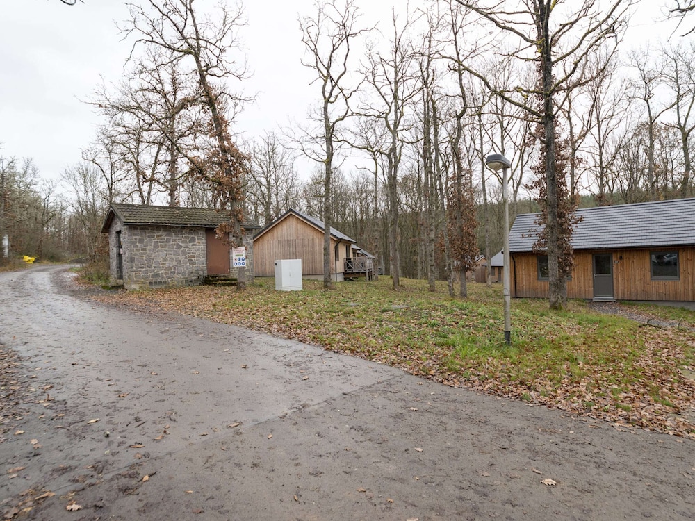 Cosy Chalet Near Durbuy in Nature
