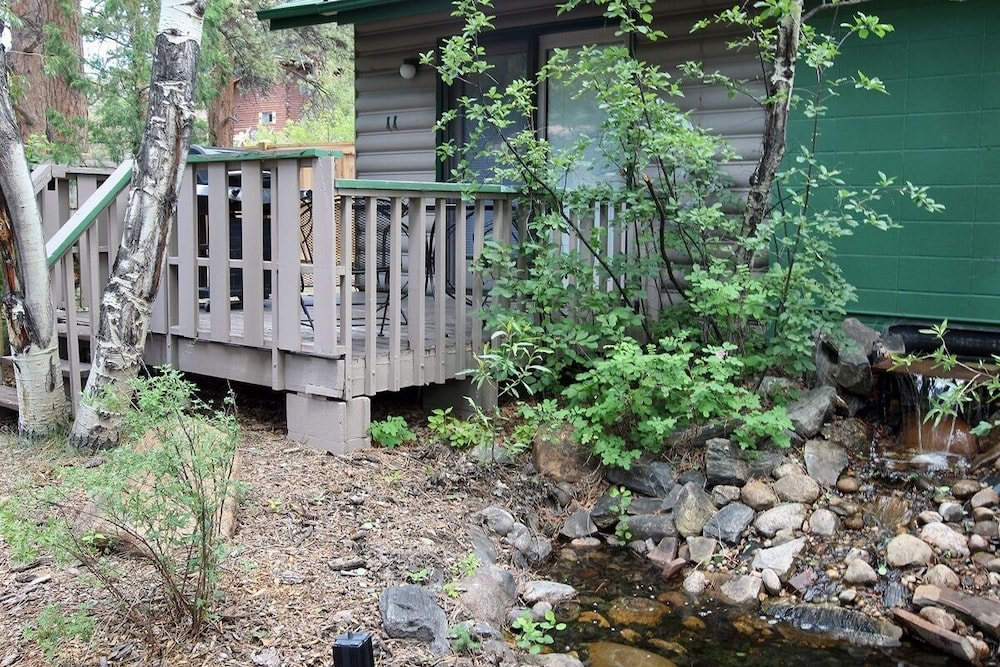 Denver Vacations - Sunnyside Knoll: 11 1 Bedroom Apts - Property Image 1