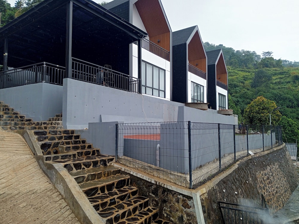 Anemos Resort By Tamastu