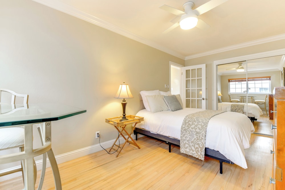 Easy SF Bay Access: Updated San Pablo Duplex