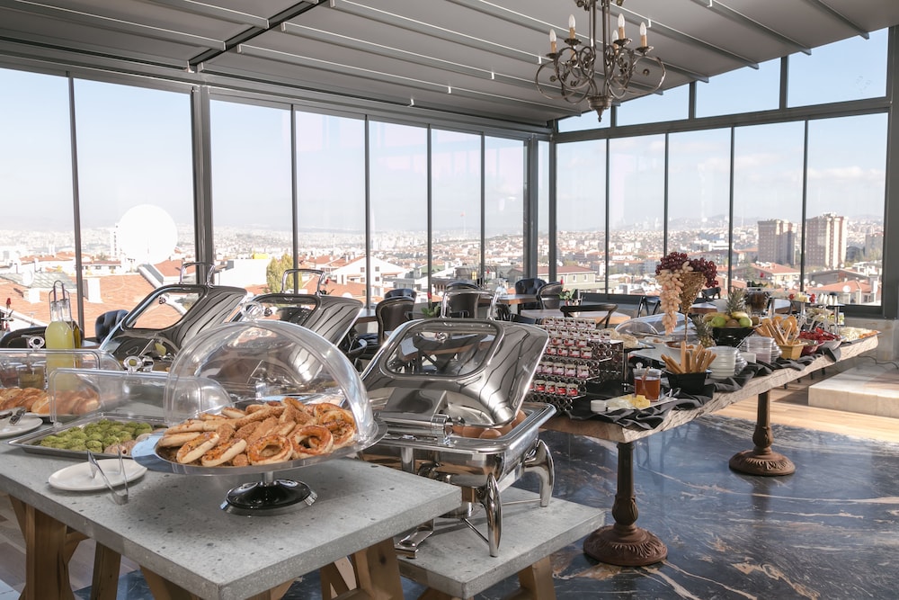 Check Inn Otel Ankara - Image 21